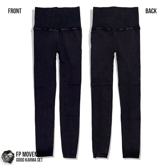 FP MOVEMENT GOOD KARMA SET: SQUARE NECK BRA + HIGH-RISE LEGGINGS IN WASHED BLACK - Picture 9 of 16